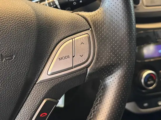 HYUNDAI-HB20-2015