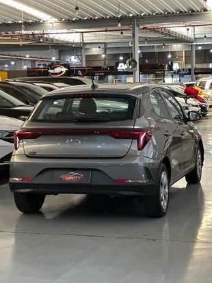 HYUNDAI-HB20-2025