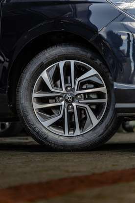 HYUNDAI-HB20-2024