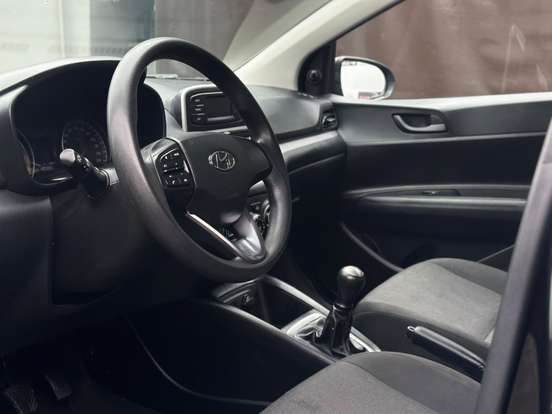 HYUNDAI-HB20-2020
