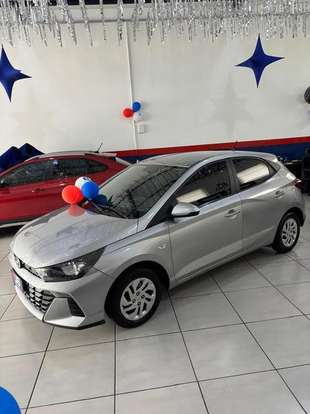 HYUNDAI-HB20-2023
