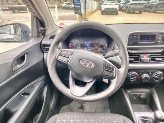 HYUNDAI-HB20-2022