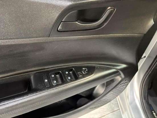HYUNDAI-HB20-2022