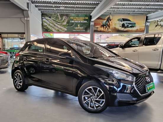 HYUNDAI-HB20-2018