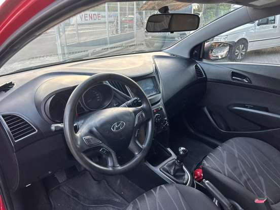 HYUNDAI-HB20-1.0 COMFORT 12V FLEX 4P MANUAL HYUNDAI-HB20-2014