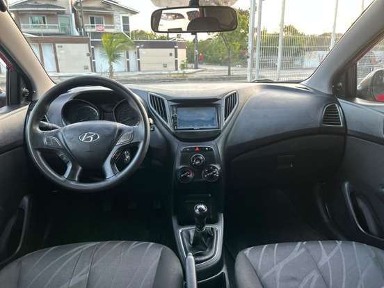 HYUNDAI-HB20-1.0 COMFORT 12V FLEX 4P MANUAL HYUNDAI-HB20-2014