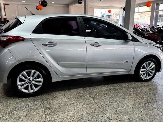 HYUNDAI-HB20-1.0 COMFORT PLUS 12V FLEX 4P MANUAL HYUNDAI-HB20-2016