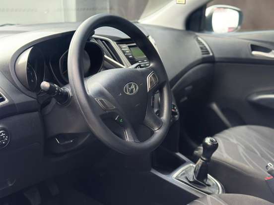 HYUNDAI-HB20-1.0 COMFORT STYLE 12V FLEX 4P MANUAL HYUNDAI-HB20-2013