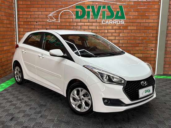 HYUNDAI-HB20-2015