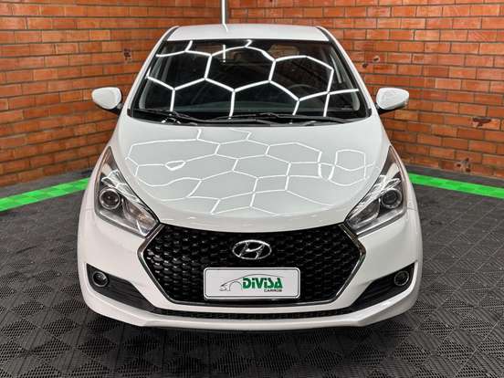 HYUNDAI-HB20-2015