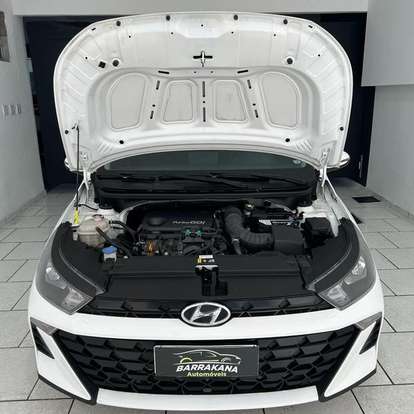 HYUNDAI-HB20-2023