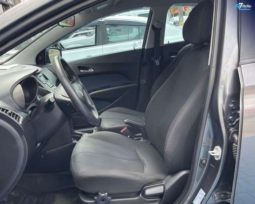 HYUNDAI-HB20-2014