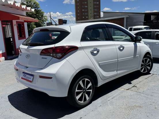 HYUNDAI-HB20-2019