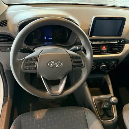 HYUNDAI-HB20S-2023