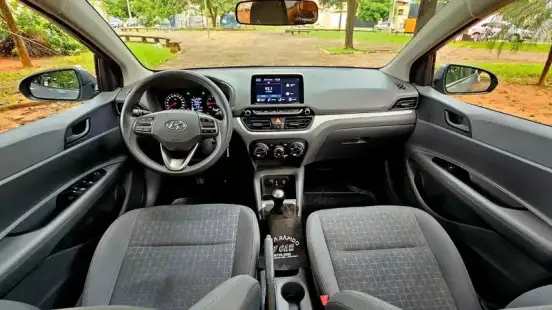 HYUNDAI-HB20S-2025