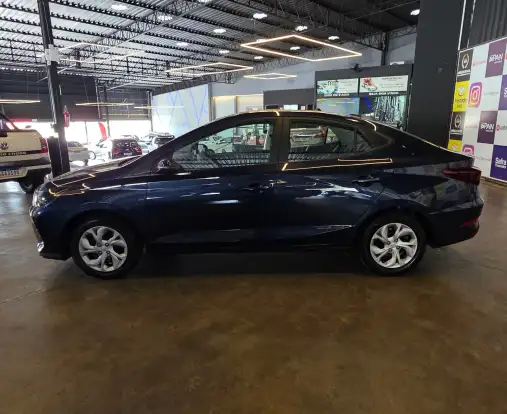 HYUNDAI-HB20S-2025