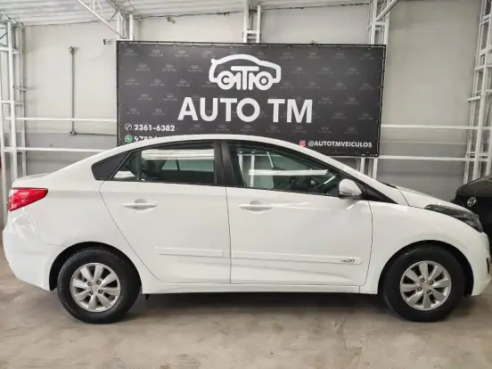 HYUNDAI-HB20S-2014