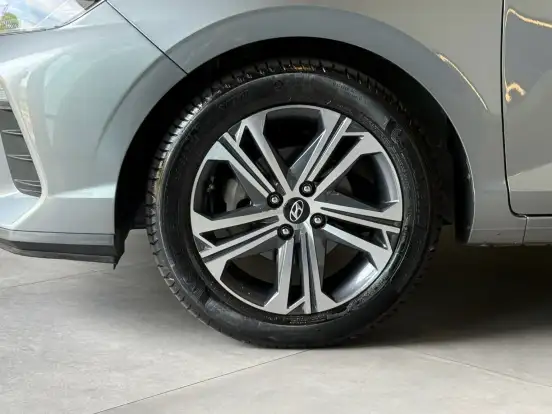 HYUNDAI-HB20S-1.0 TGDI FLEX COMFORT AUTOMÁTICO HYUNDAI-HB20S-2023