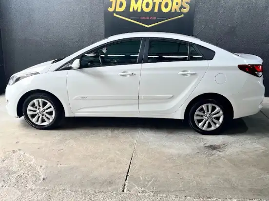 HYUNDAI-HB20S-1.6 COMFORT PLUS 16V FLEX 4P AUTOMÁTICO HYUNDAI-HB20S-2019