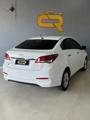 HYUNDAI-HB20S-2017