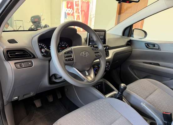 HYUNDAI-HB20S-2025