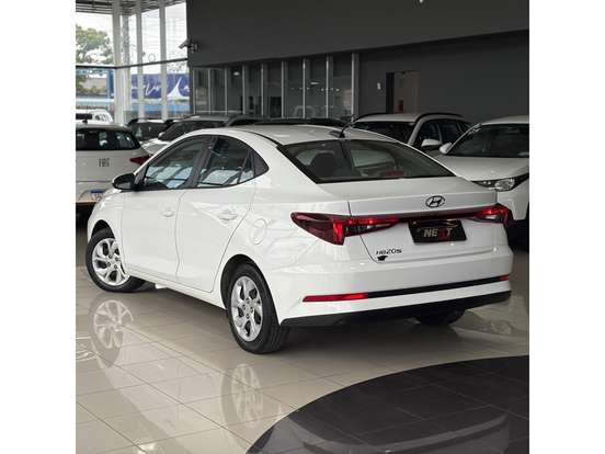 HYUNDAI-HB20S-2024