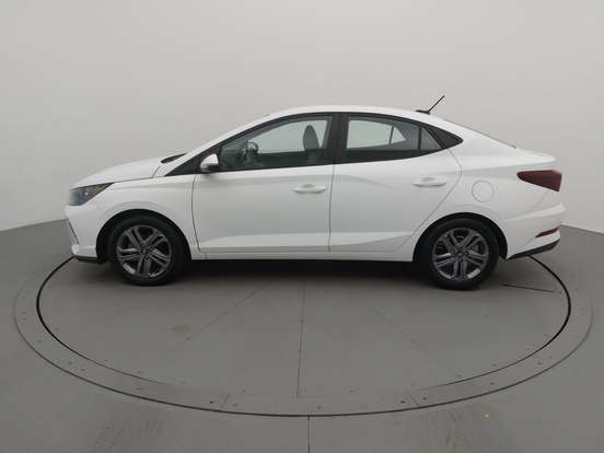 HYUNDAI-HB20S-2024