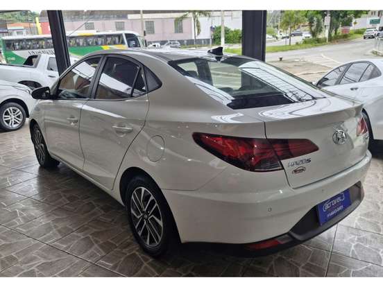 HYUNDAI-HB20S-2021