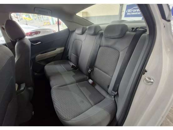 HYUNDAI-HB20S-2021