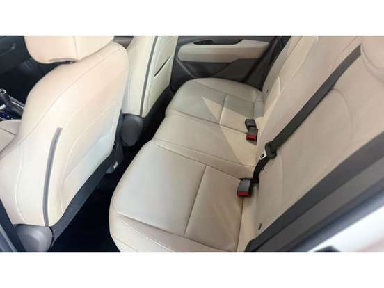HYUNDAI-HB20S-1.0 TGDI FLEX PLATINUM AUTOMÁTICO HYUNDAI-HB20S-2025