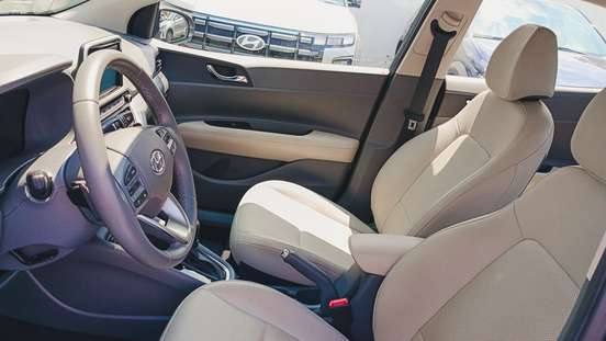 HYUNDAI-HB20S-1.0 TGDI FLEX PLATINUM AUTOMÁTICO HYUNDAI-HB20S-2025