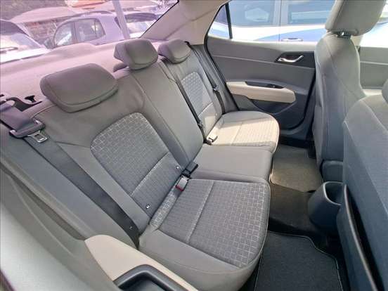 HYUNDAI-HB20S-2023