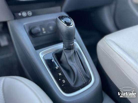 HYUNDAI-HB20S-2025