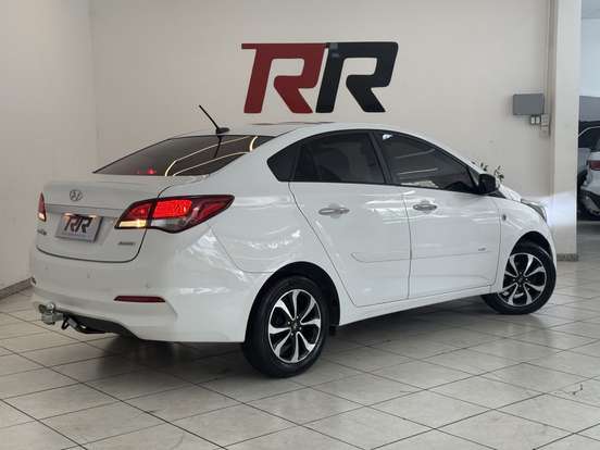 HYUNDAI-HB20S-1.6 1 MILLION 16V FLEX 4P AUTOMÁTICO HYUNDAI-HB20S-2018