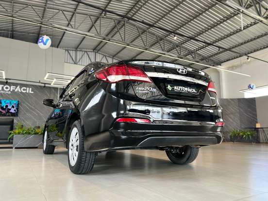 HYUNDAI-HB20S-2017