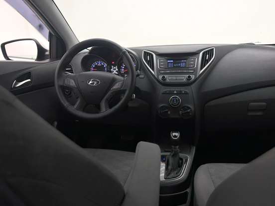 HYUNDAI-HB20S-1.6 COMFORT PLUS 16V FLEX 4P AUTOMÁTICO HYUNDAI-HB20S-2015