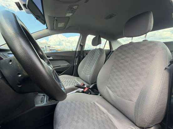 HYUNDAI-HB20S-1.6 COMFORT PLUS 16V FLEX 4P MANUAL HYUNDAI-HB20S-2017