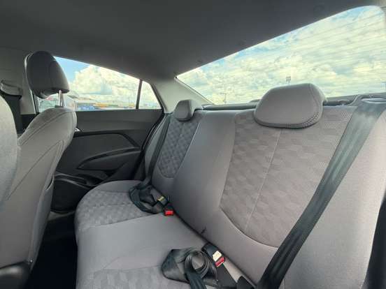 HYUNDAI-HB20S-1.6 COMFORT PLUS 16V FLEX 4P MANUAL HYUNDAI-HB20S-2017