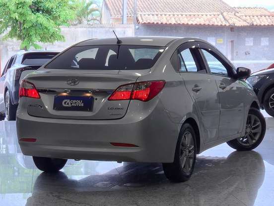 HYUNDAI-HB20S-2013