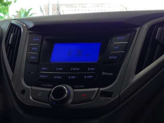 HYUNDAI-HB20S-2013
