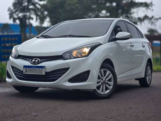 HYUNDAI-HB20S-2015