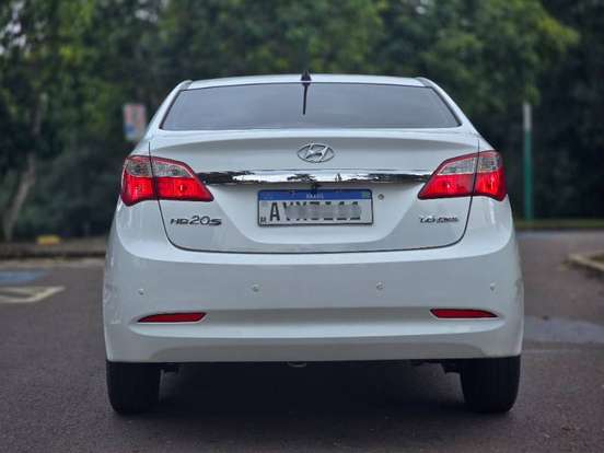 HYUNDAI-HB20S-1.6 PREMIUM 16V FLEX 4P MANUAL HYUNDAI-HB20S-2015