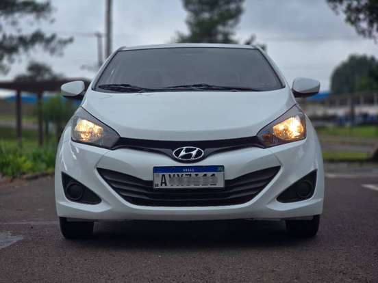 HYUNDAI-HB20S-2015