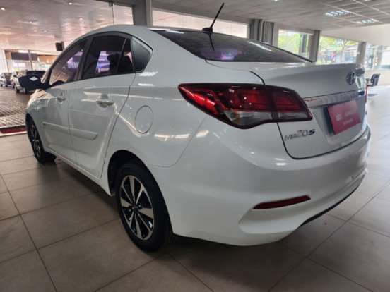 HYUNDAI-HB20S-1.6 STYLE 16V FLEX 4P AUTOMÁTICO HYUNDAI-HB20S-2018