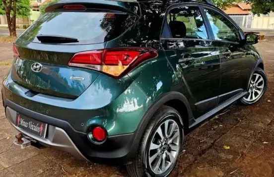 HYUNDAI-HB20X-2016