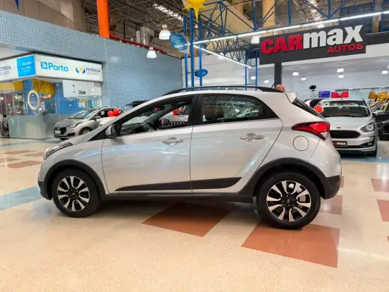 HYUNDAI-HB20X-2018