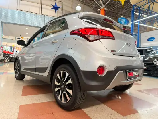 HYUNDAI-HB20X-2018