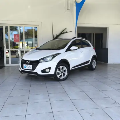 HYUNDAI HB20X 1.6 16V STYLE FLEX 4P AUTOMÁTICO