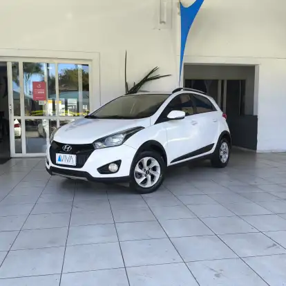 HYUNDAI-HB20X-1.6 16V STYLE FLEX 4P AUTOMÁTICO HYUNDAI-HB20X-2015