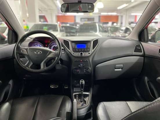 HYUNDAI-HB20X-1.6 16V PREMIUM FLEX 4P AUTOMÁTICO HYUNDAI-HB20X-2014